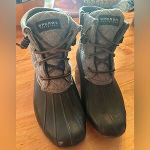 Sperry Top-Sider Black and Gray Boots